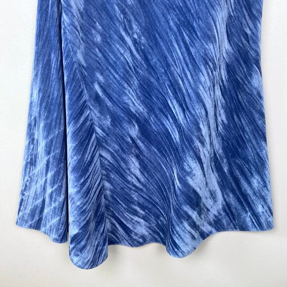 Free People Noa Velvet Slip Skirt Light Night Crushed‎ Velvet Mix Blue Size XS - Picture 8 of 11